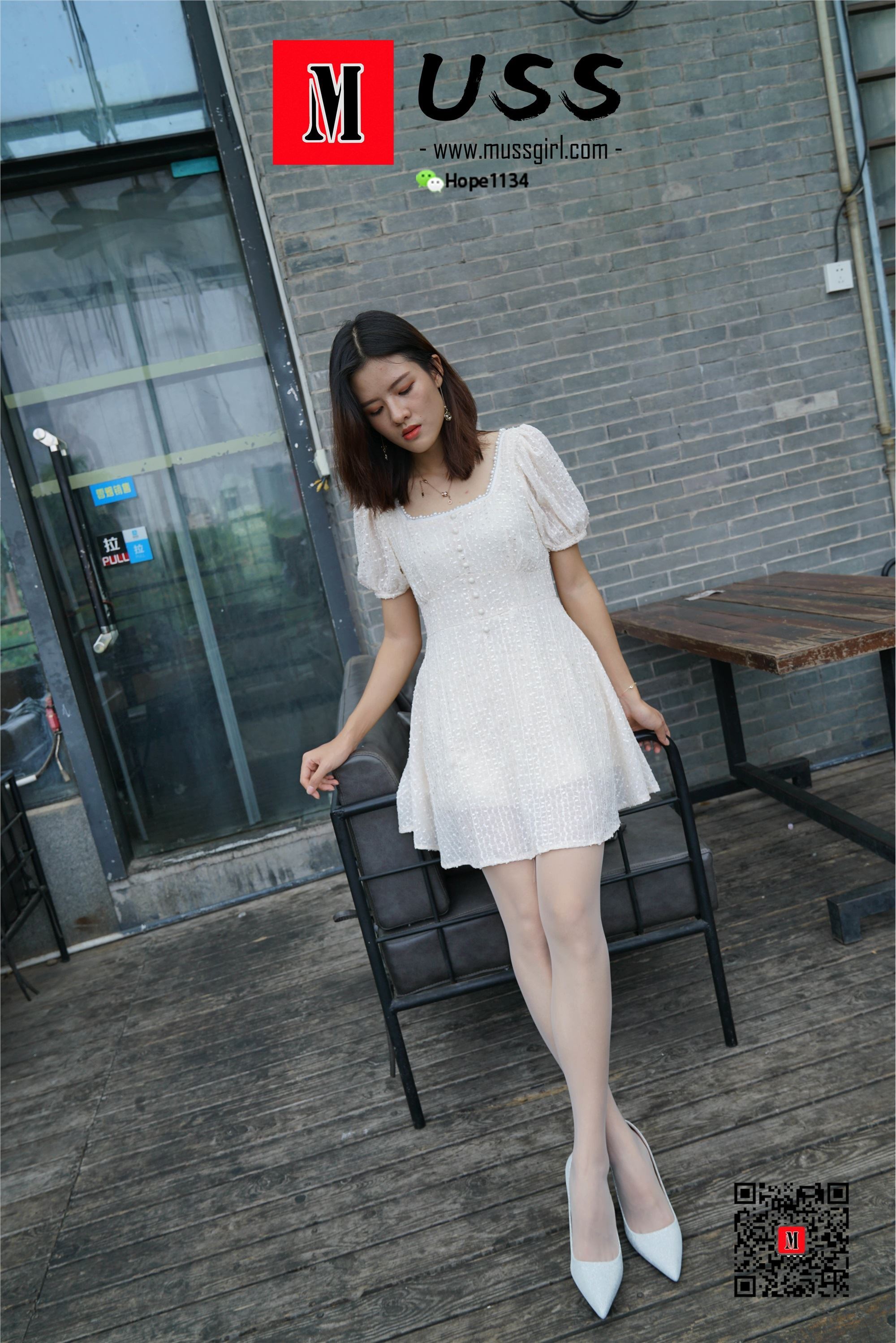 MussGirl慕丝女郎 NO.017 白衣护士与白丝的绝美邂逅小贤